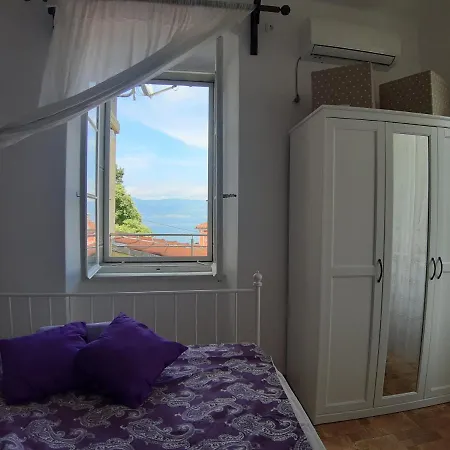 Apartment Palazzo Sare Vrbnik Exterior photo