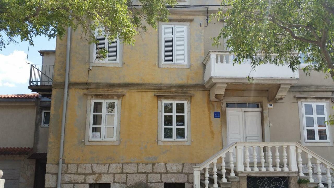 Palazzo Sare *
